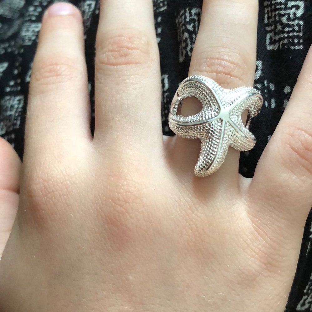 925 Silver Luxury Starfish Beautiful Ring - Picture 6 of 7